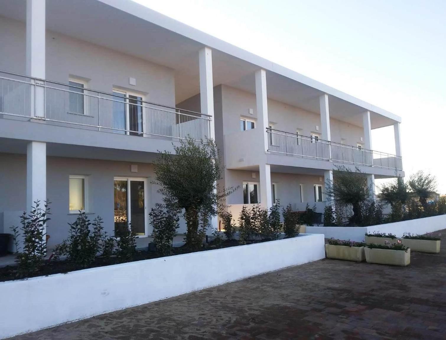 197 Pozzo San Nicola Aparthotel Stintino Exterior photo
